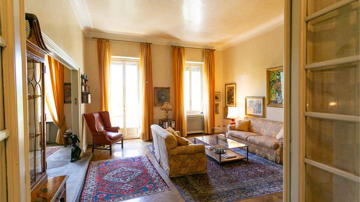 Elegante appartamento Corso VIttorio Emanuele II